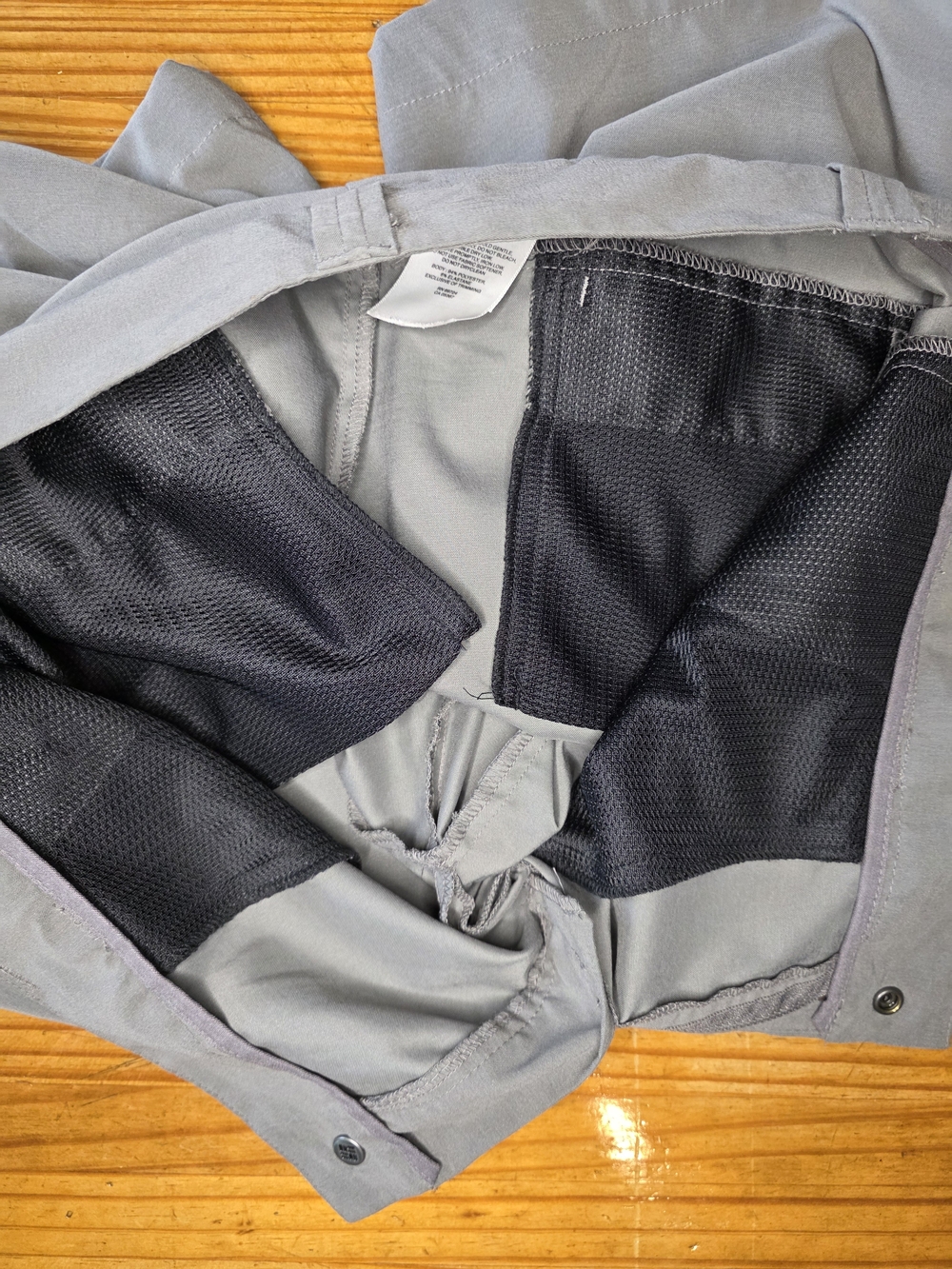 Women’s Stretch Bermuda Shorts - Light Gray - Picture 7 of 9